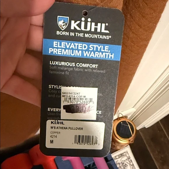 Kuhl Quilted Cowl Neck Sweater in Rust Brown - Picture 4 of 5